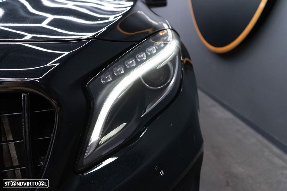 Mercedes-Benz GLA 220 d AMG Line - 18