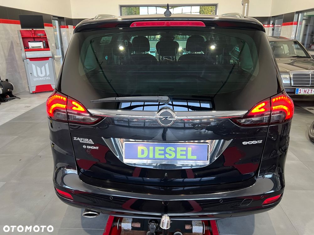 Opel Zafira 2.0 D (CDTI ecoFLEX) Start/Stop Active - 21