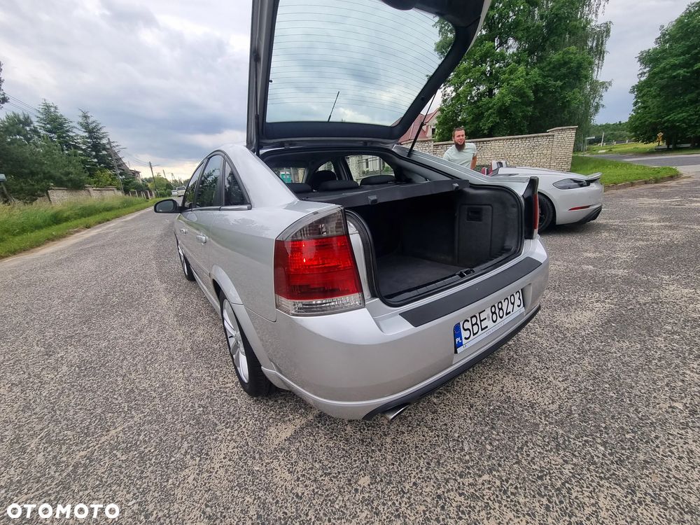 Opel Vectra GTS 1.9 CDTI - 20
