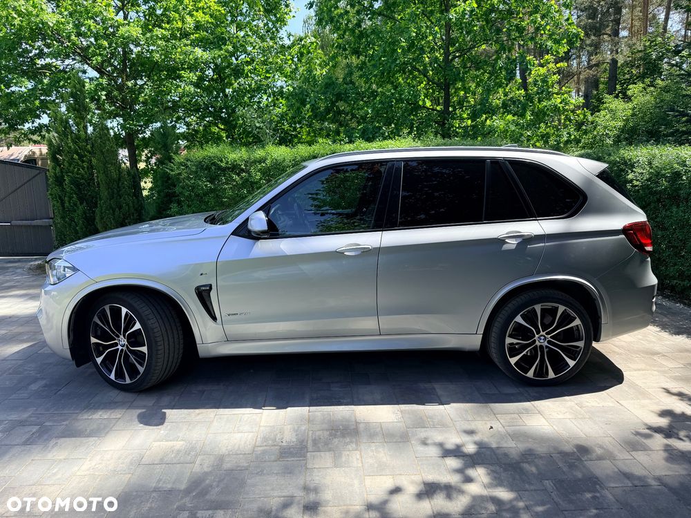 BMW X5 xDrive50i - 4