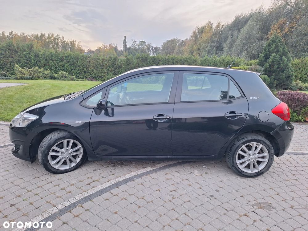 Toyota Auris - 3