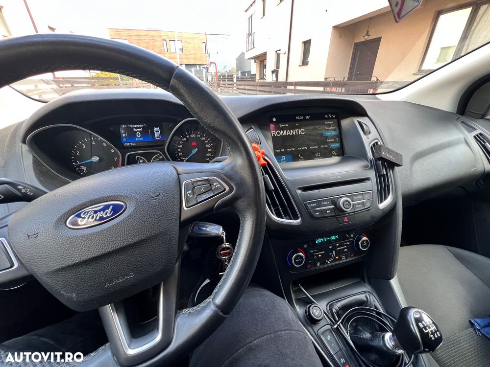 Ford Focus 1.0 EcoBoost Trend Edition - 5