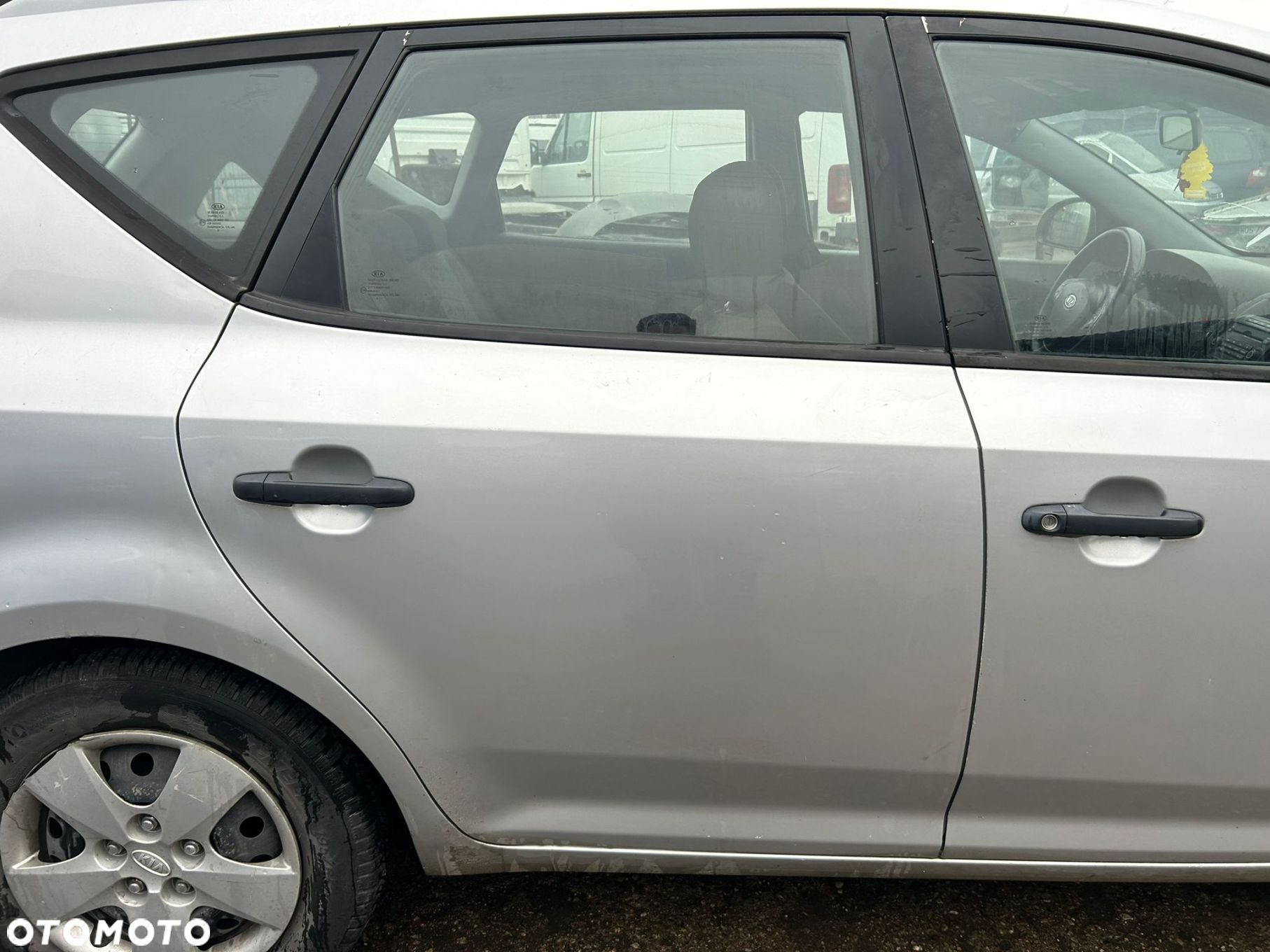 DRZWI KOMPLETNE PRAWY TYŁ KIA CEED I 9S - 1
