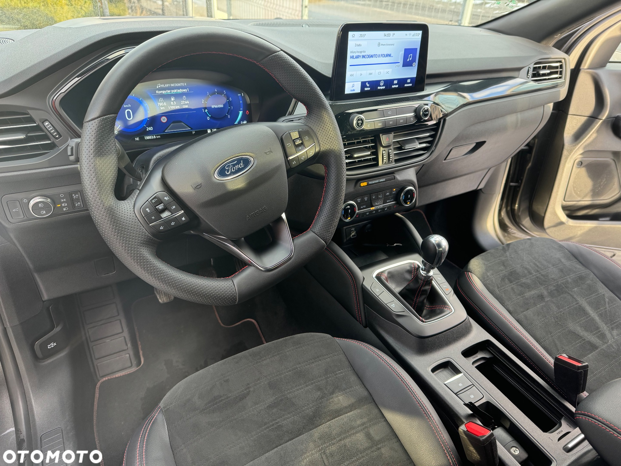 Ford Kuga - 14