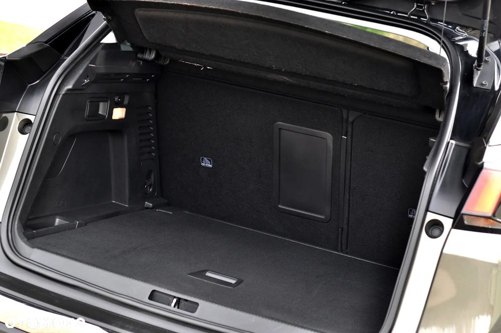 Peugeot 3008 1.2 PureTech Allure S&S - 11