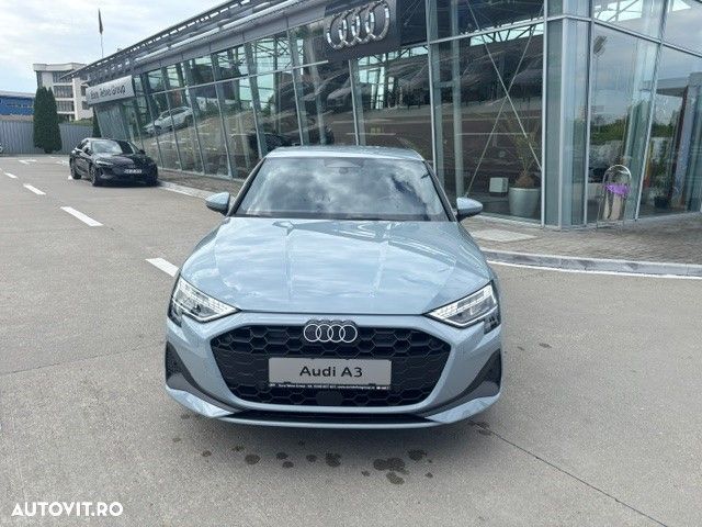 Audi A3 35 TFSI S tronic MHEV Basic - 1