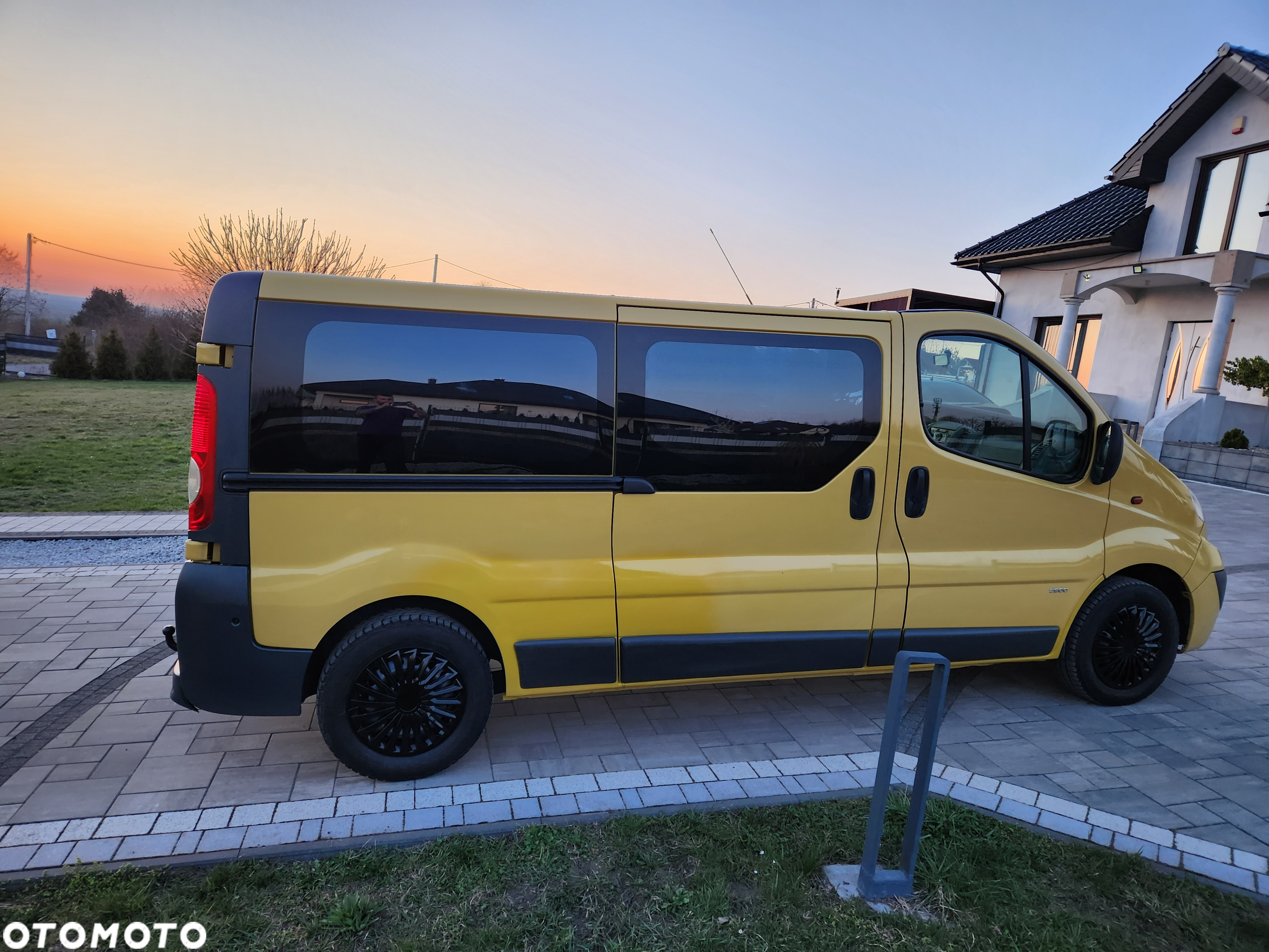 Opel Vivaro 2.0 CDTI L2H1 - 12