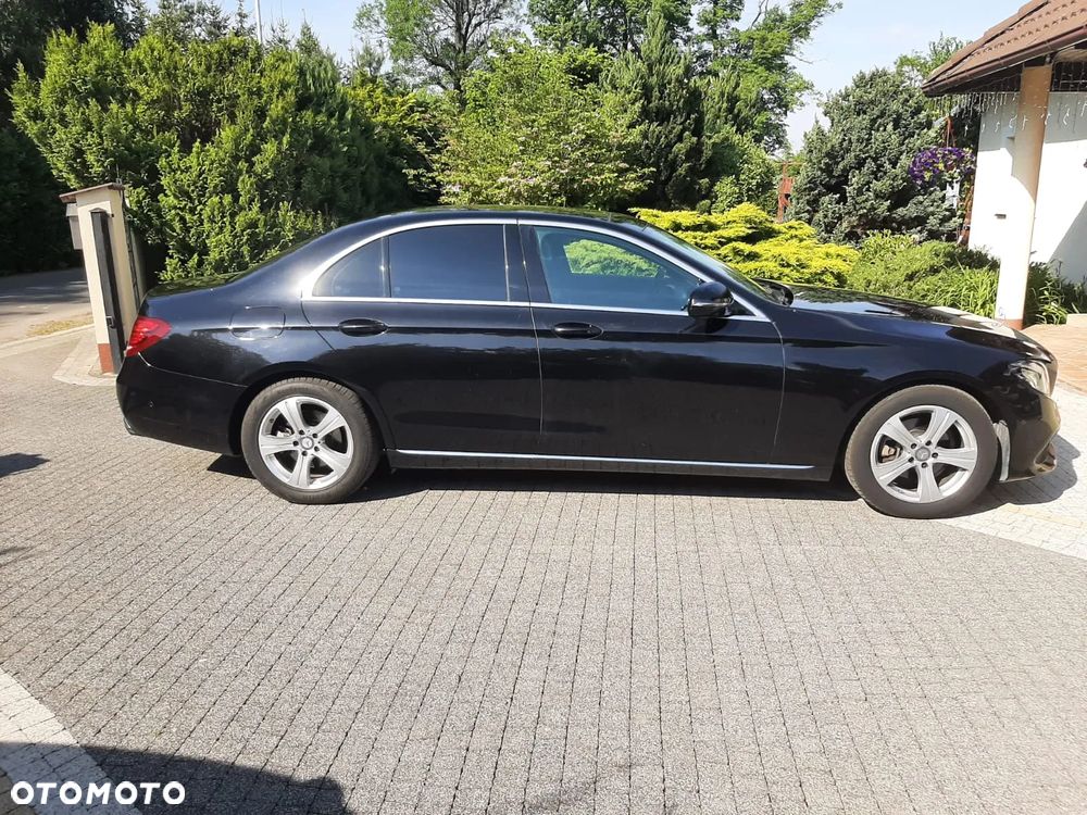 Mercedes-Benz Klasa E 220 d 9G-TRONIC Avantgarde - 6