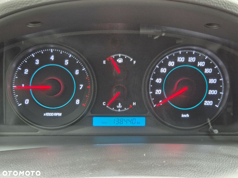 Chevrolet Captiva 2.4 2WD LT - 17