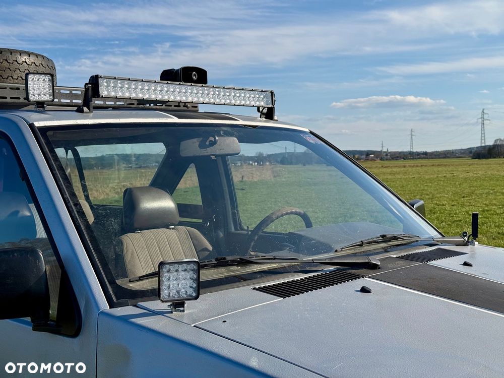 Nissan Terrano - 6