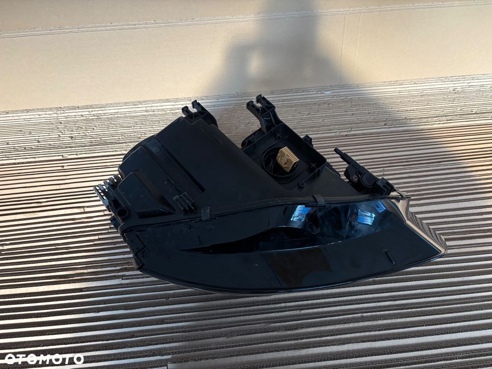 Audi A5 8T0 FL lampa lewa xenon skrętny  8T0 941031C - 5