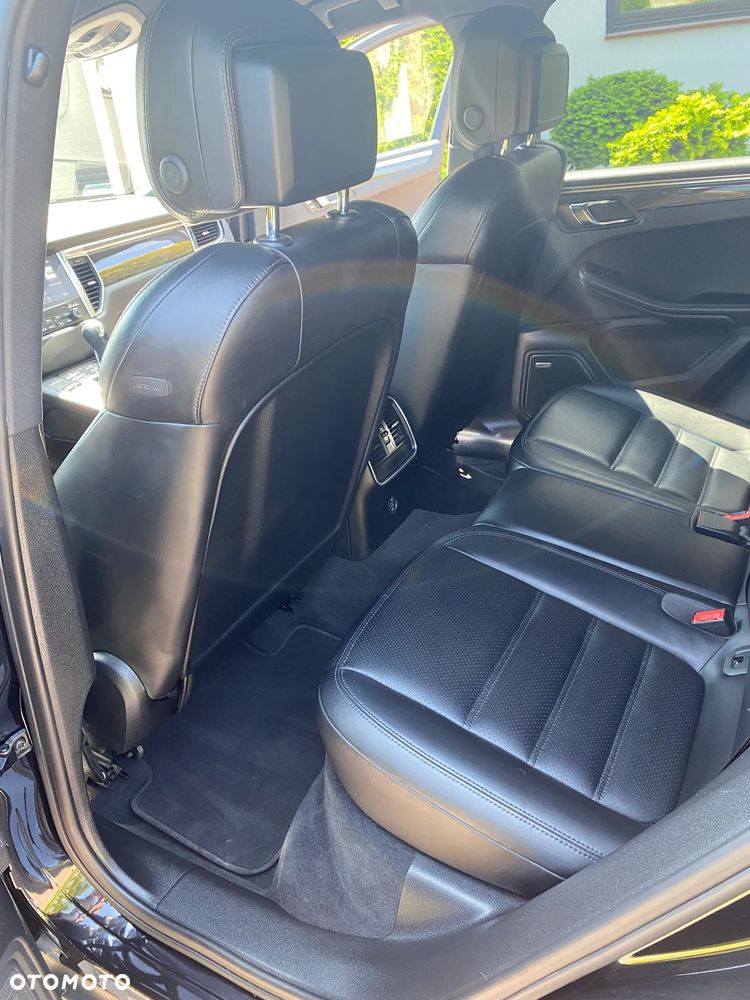 Porsche Macan - 16