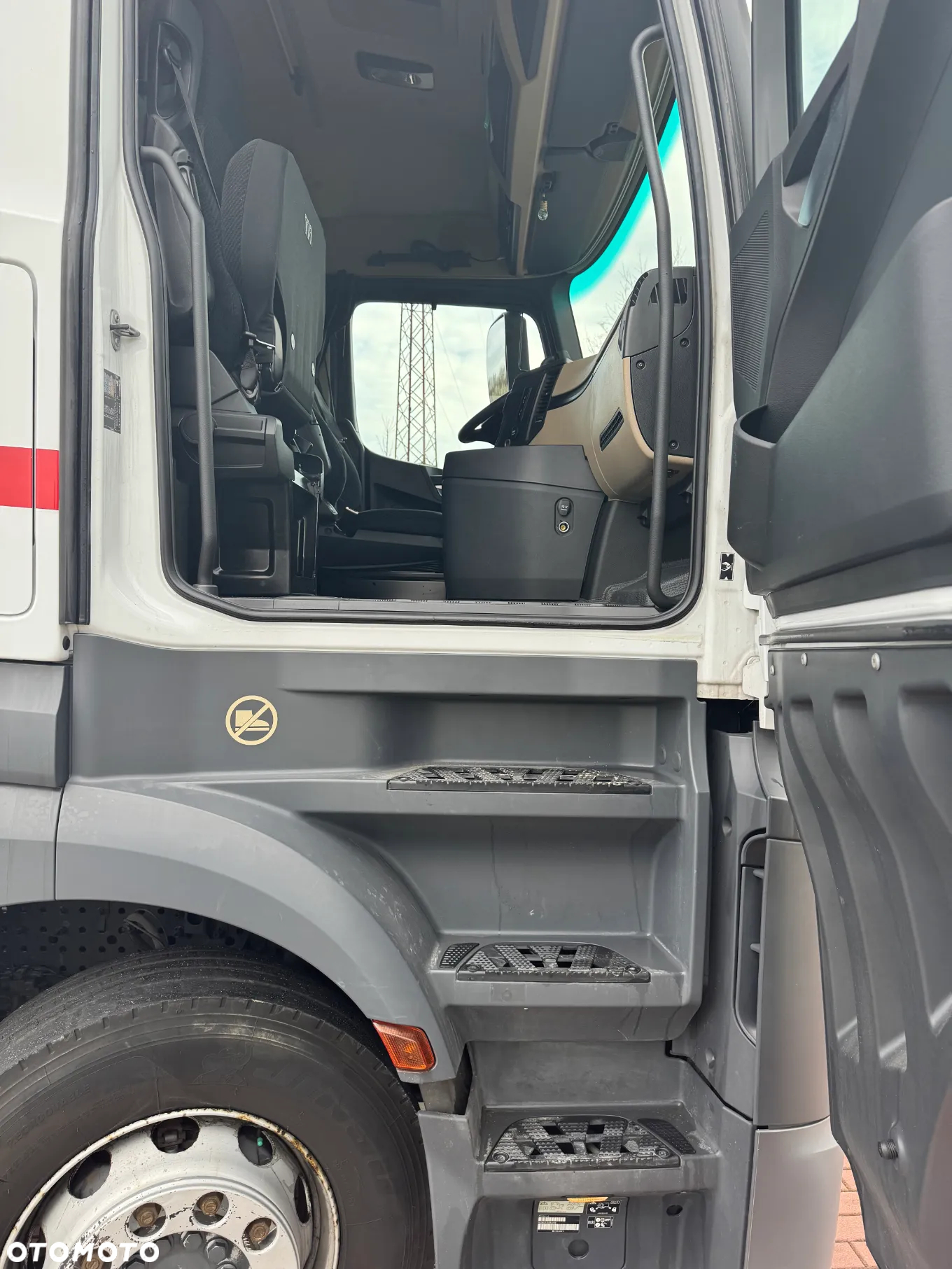 Mercedes-Benz Actros L - 5