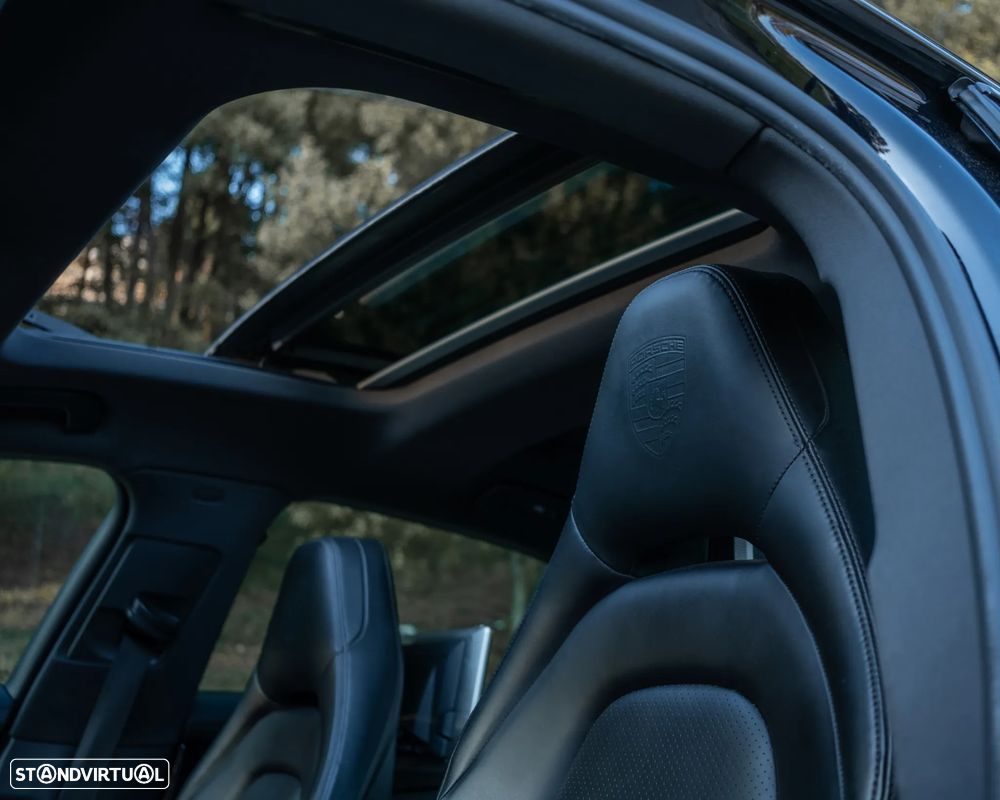 Porsche Panamera 4 E-Hybrid Executive - 15