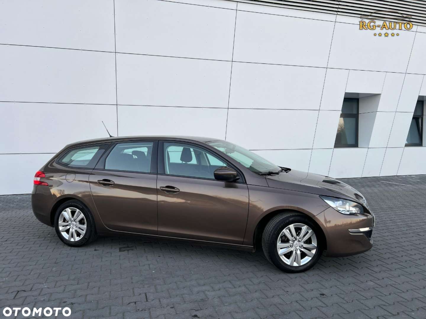 Peugeot 308 - 5