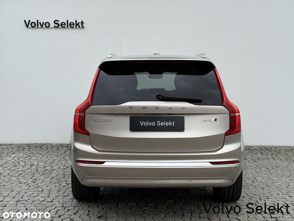 Volvo XC 90 - 7