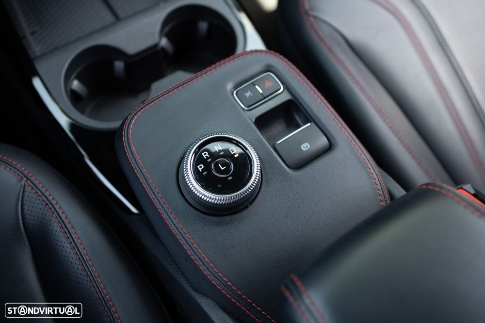 Ford Mustang Mach-E 75.7 kWh Premium AWD - 11