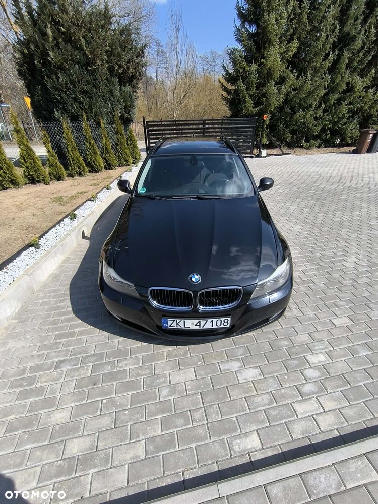 BMW Seria 3 320d DPF - 23