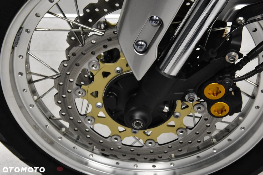 Yamaha Super Tenere - 34