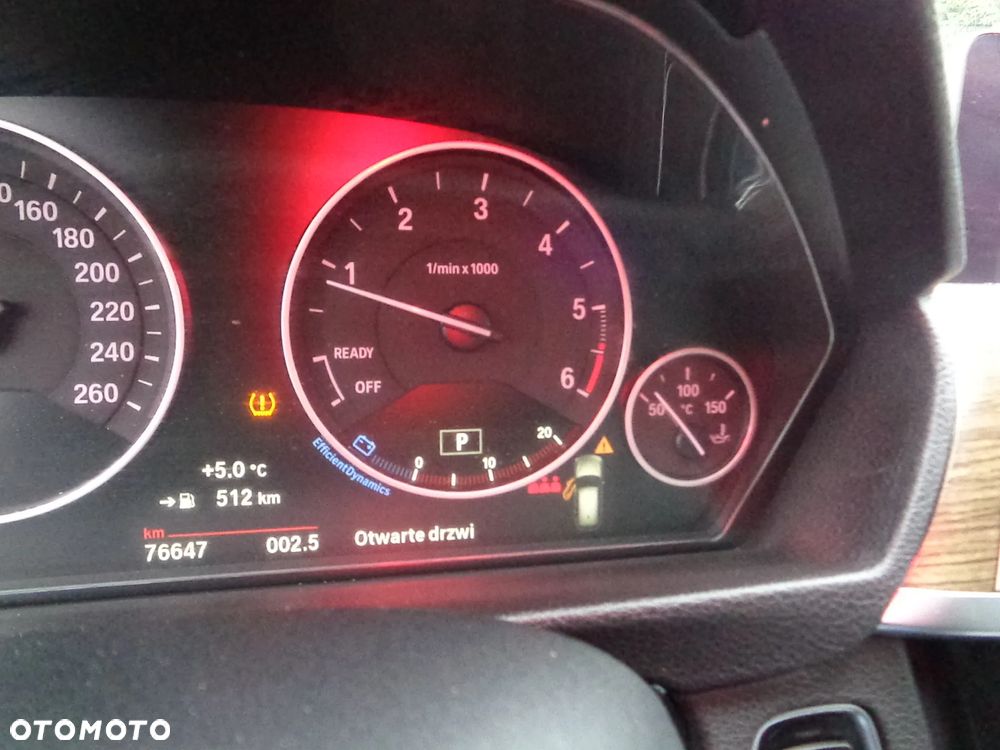 BMW Seria 3 320d Sport Line - 11