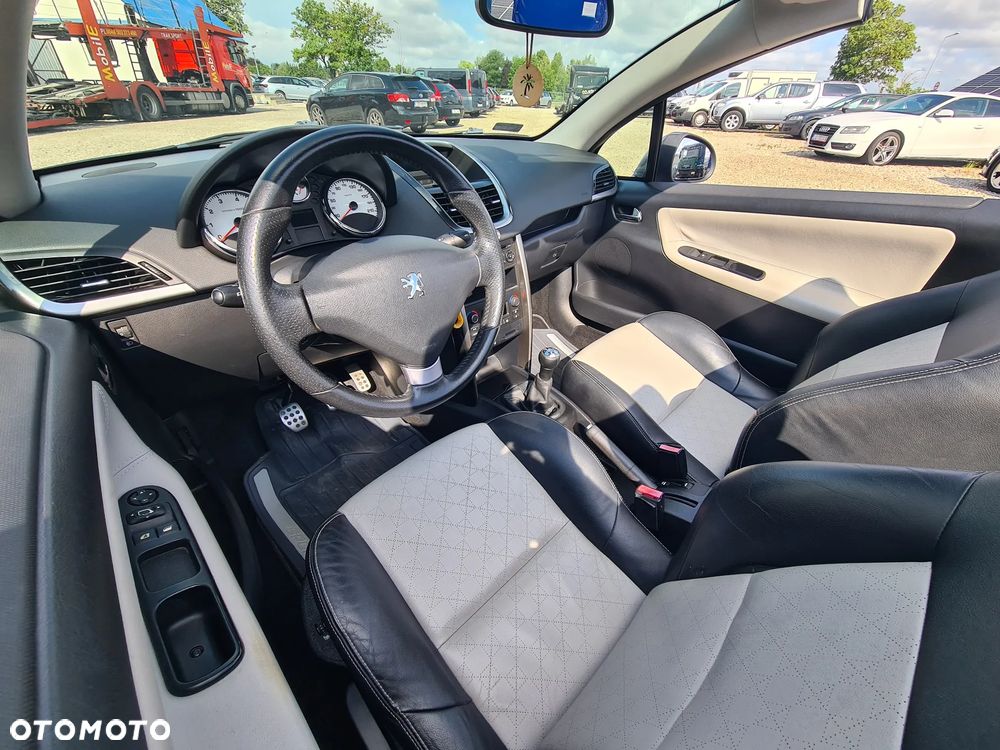 Peugeot 207 CC 120 VTi Sport - 17