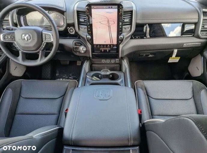 RAM 1500 5.7 Crew Cab Shortbed Laramie Black - 10