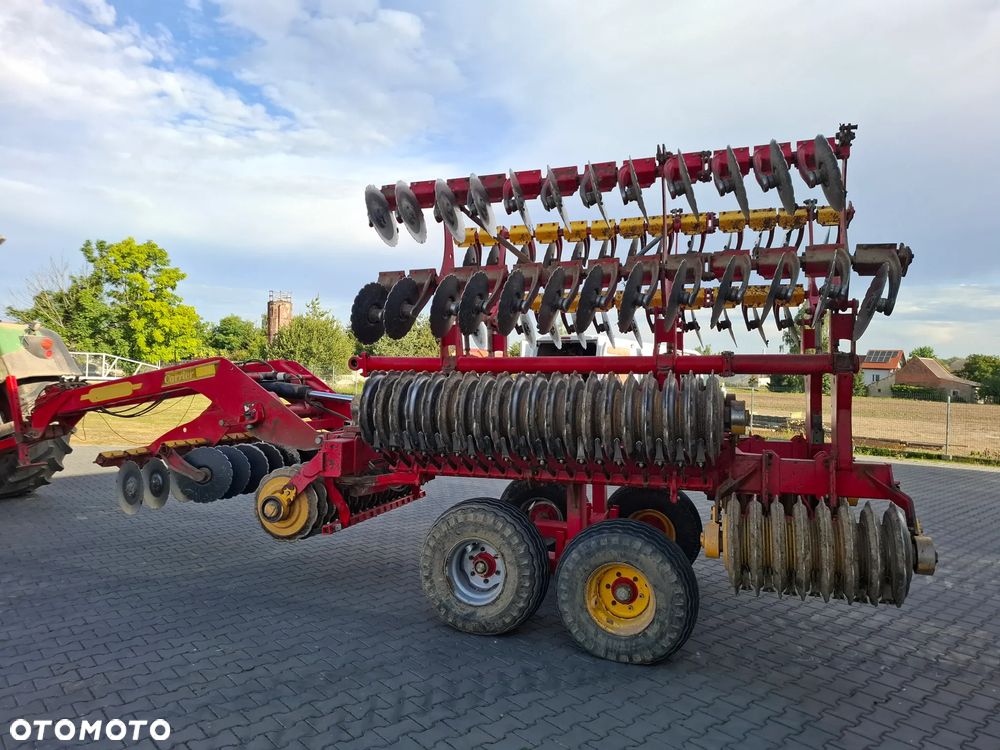 Väderstad Carrier 820 2011 rok , Nowe Talerze , Nie  Malowany , Stan Bardzo  Dobry - 6