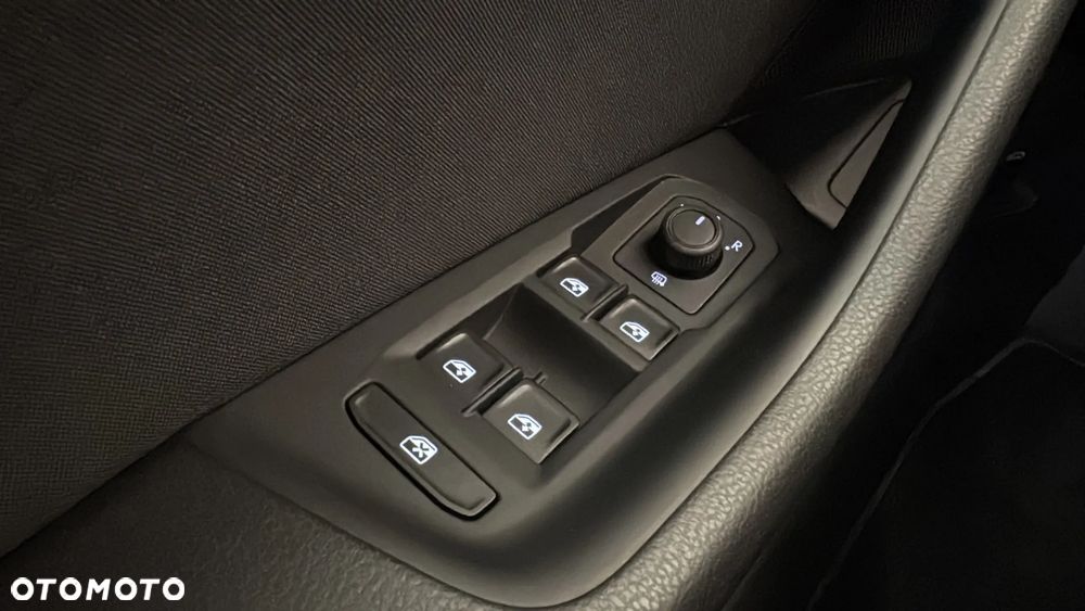 Volkswagen Passat 1.5 TSI EVO Business DSG - 20