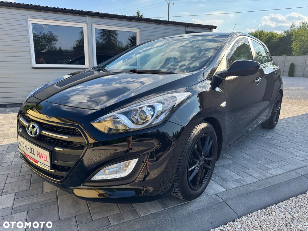 Hyundai i30 blue 1.4 Trend - 15