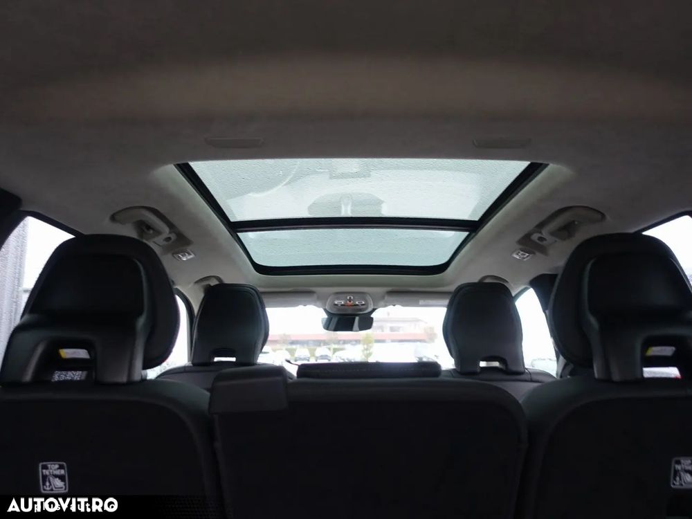 Volvo XC 90 T8 AWD Ultra Dark - 17