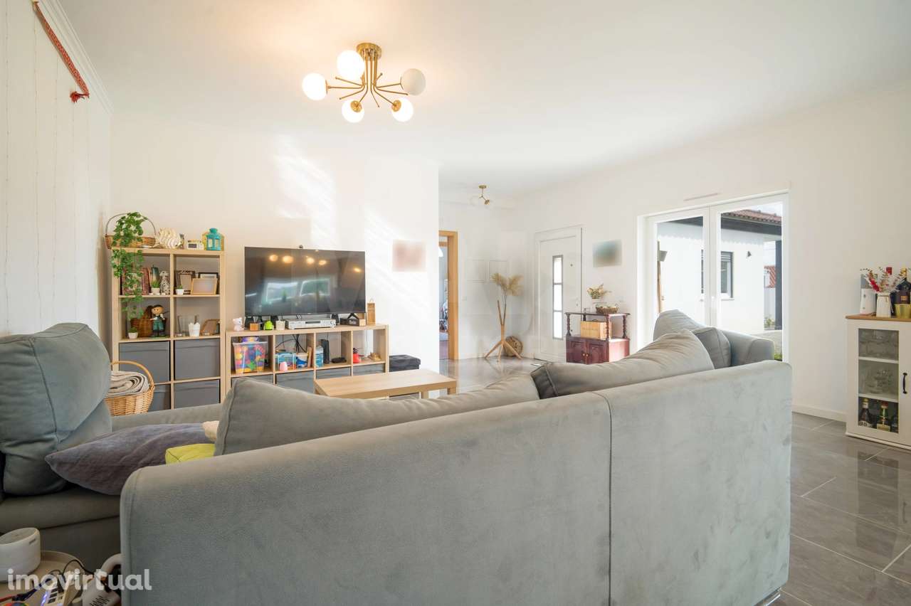 Moradia  T3 Independente na Vermelha - Grande imagem: 5/50