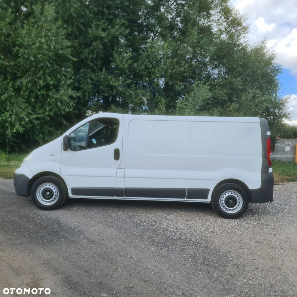 Renault TRAFIC - 7
