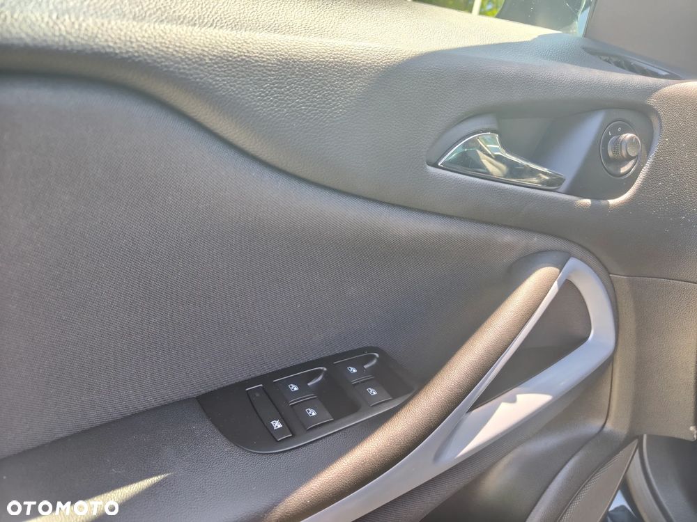 Opel Zafira 1.4 Turbo ON - 11