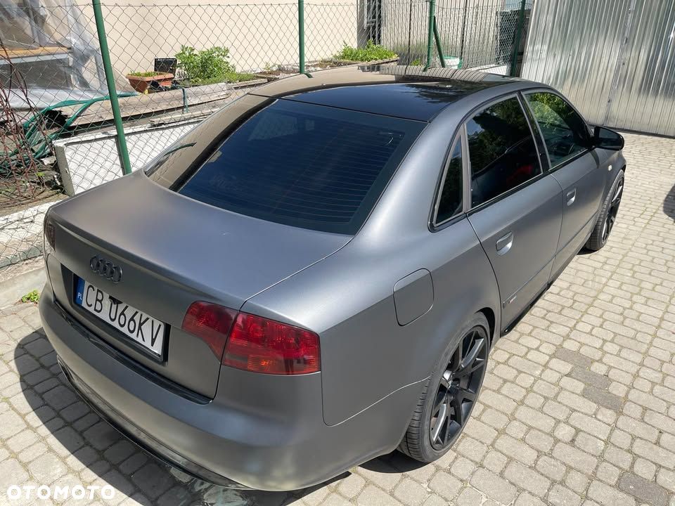Audi A4 Limousine 2.0 TDI - 13