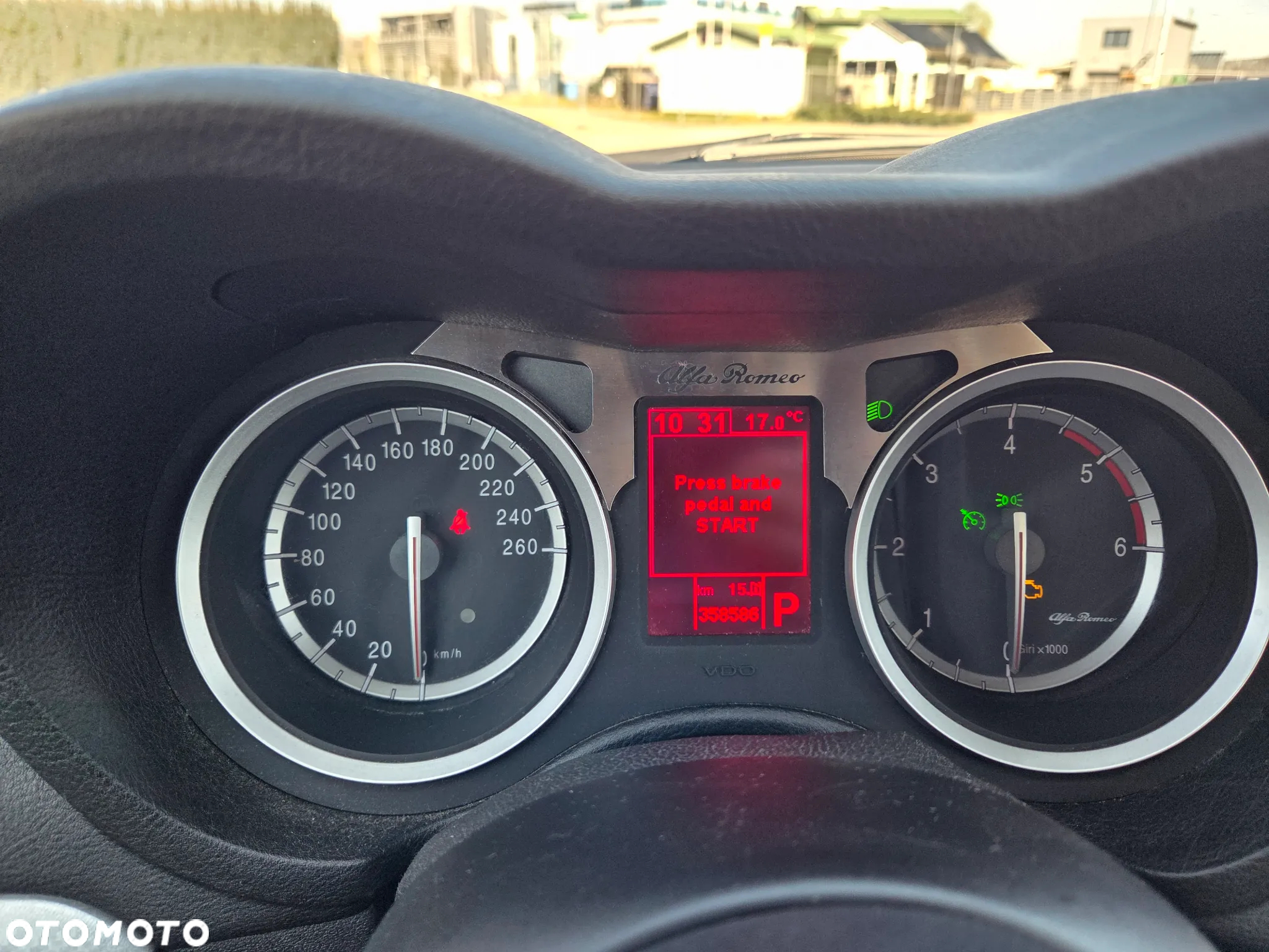 Alfa Romeo 159 1.9 JTDM 16V DPF Q-Tronic Elegante - 14