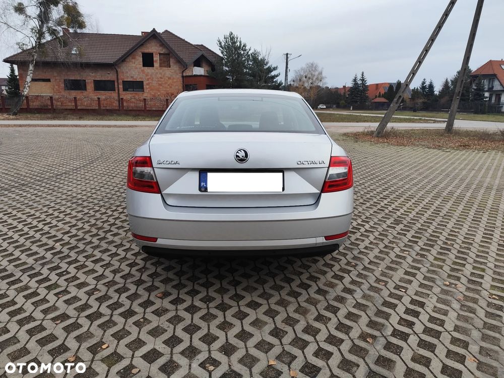 Skoda Octavia 1.4 TSI Ambition - 6