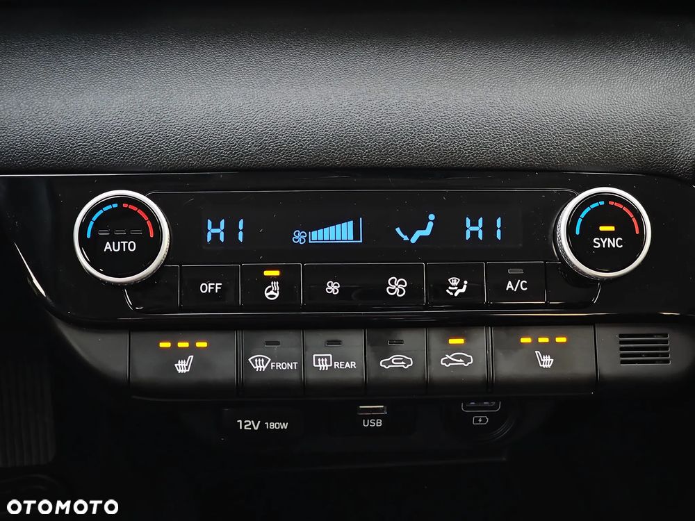 Hyundai Elantra 1.6 Smart - 26