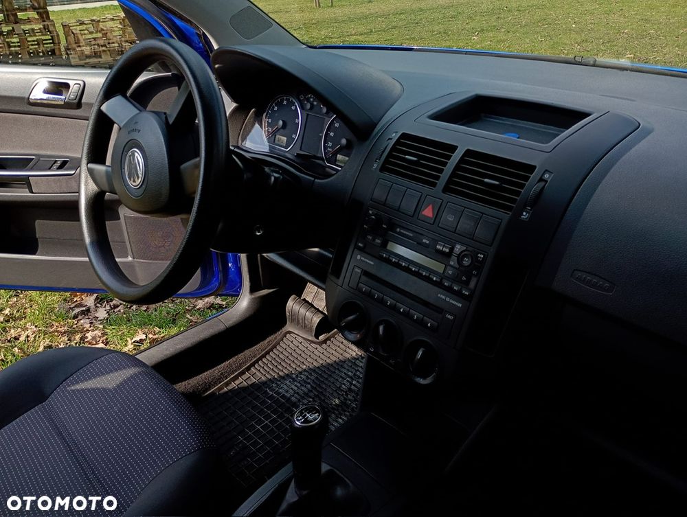 Volkswagen Polo 1.2 12V Comfortline - 8