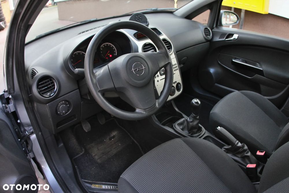 Opel Corsa - 15