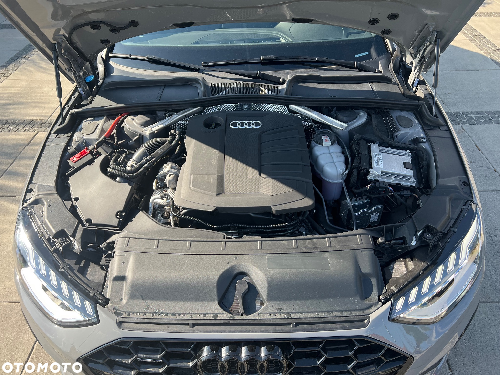 Audi A4 Avant 40 TDI quattro S tronic S line - 40