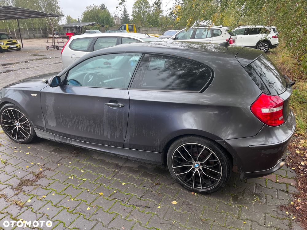 BMW Seria 1 120d - 6