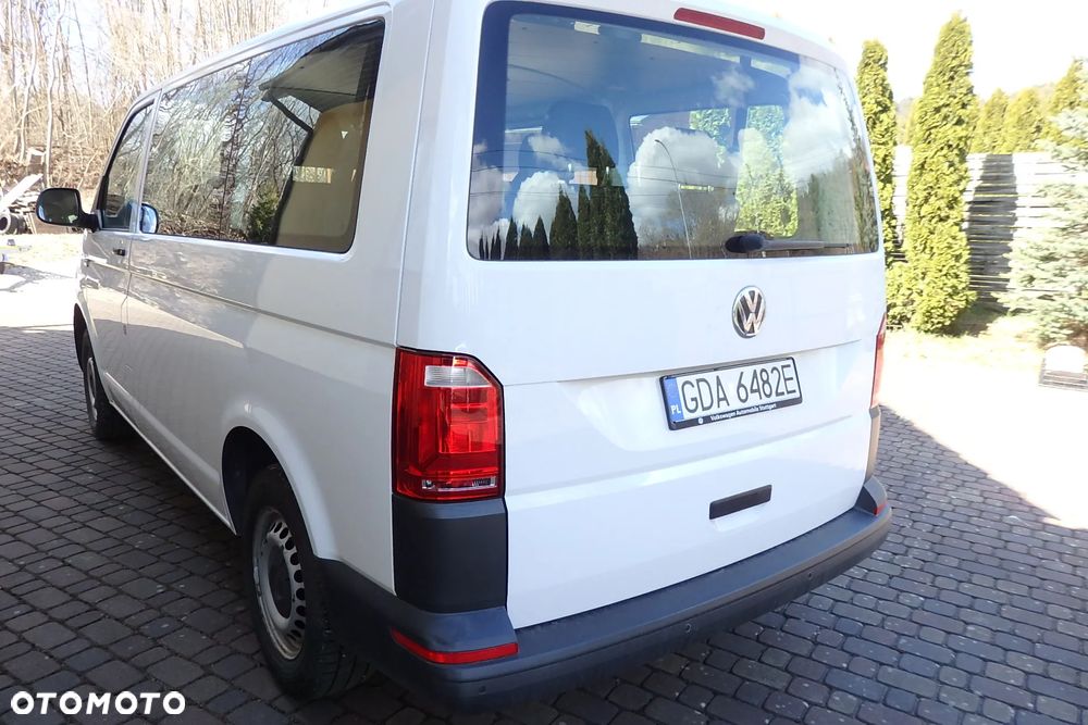 Volkswagen Transporter - 2