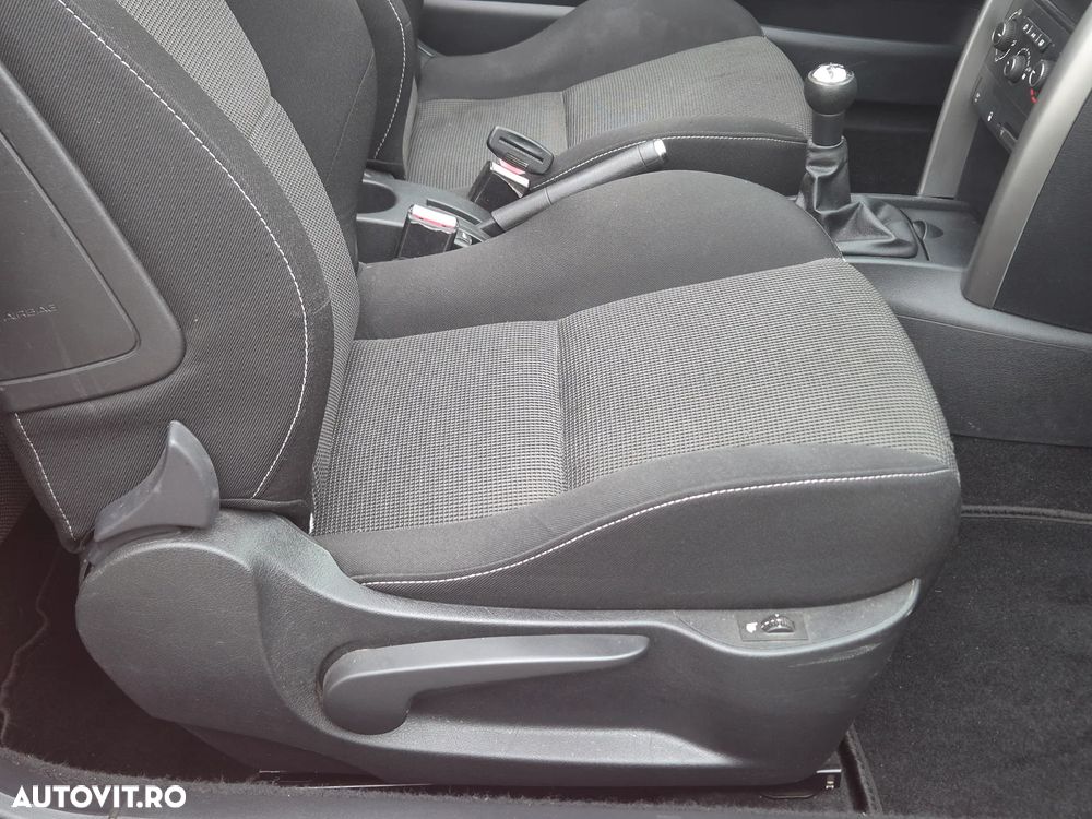 Peugeot 207 120 VTi Premium - 5
