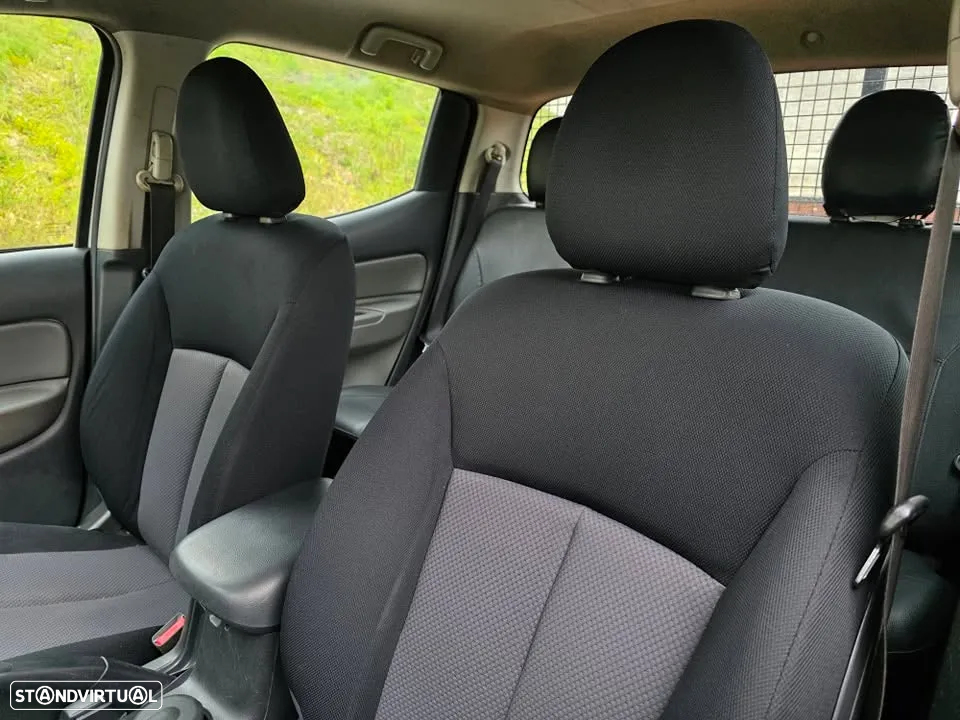 Mitsubishi L200 2.3 DI-D CD Invite 2WD - 6