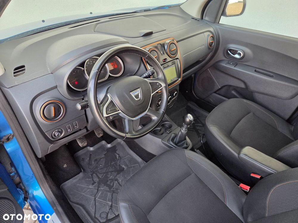 Dacia Lodgy dCi 110 Stepway Celebration - 7