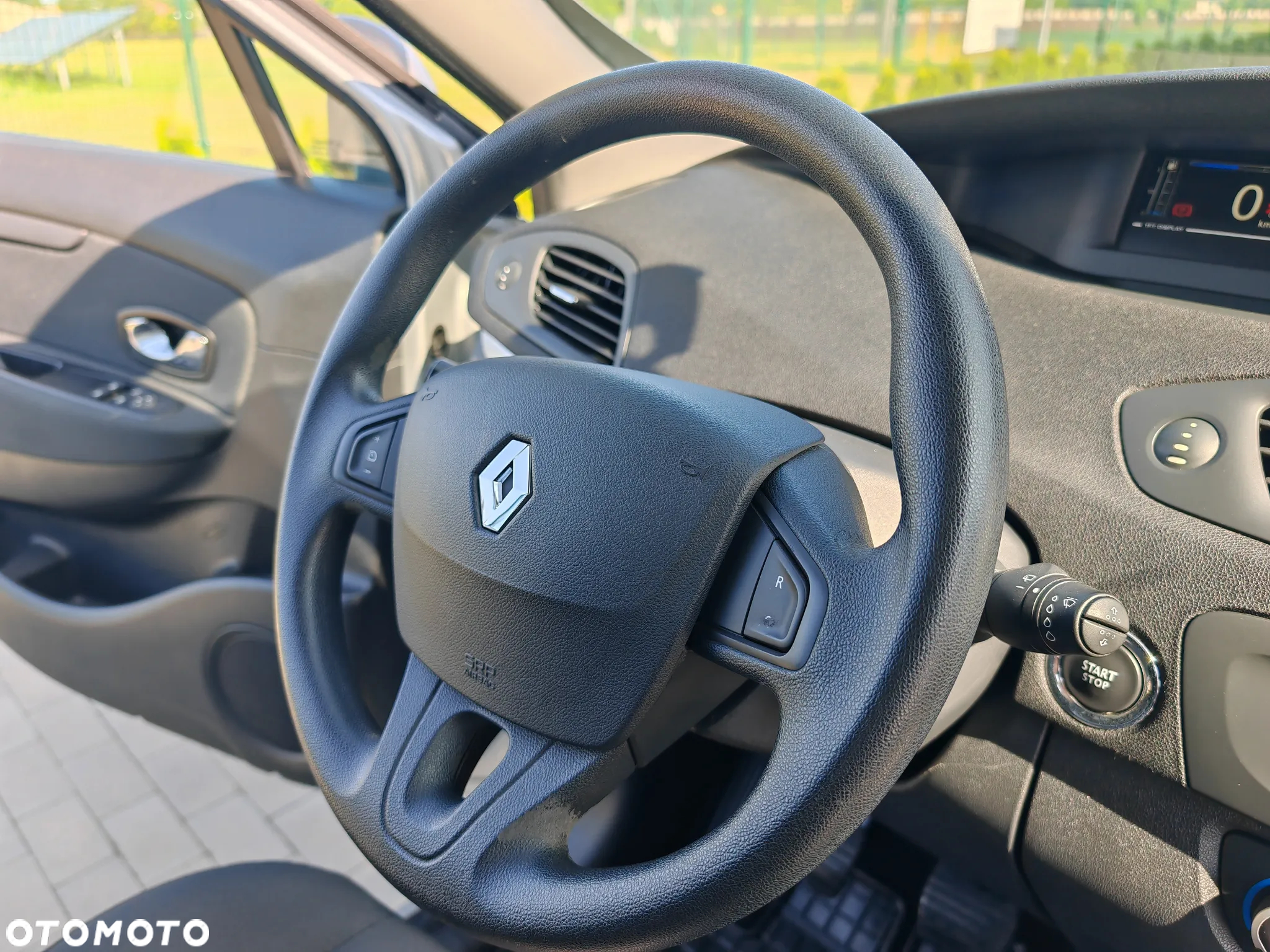 Renault Scenic 1.6 16V 110 TomTom Edition - 27
