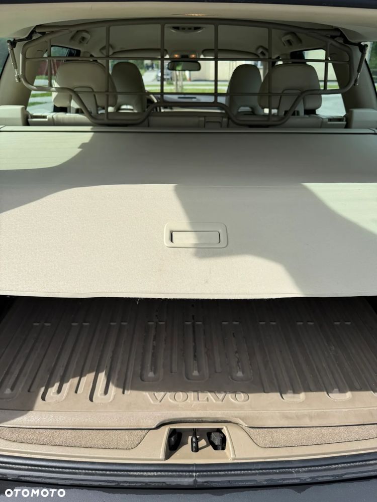Volvo XC 70 - 6