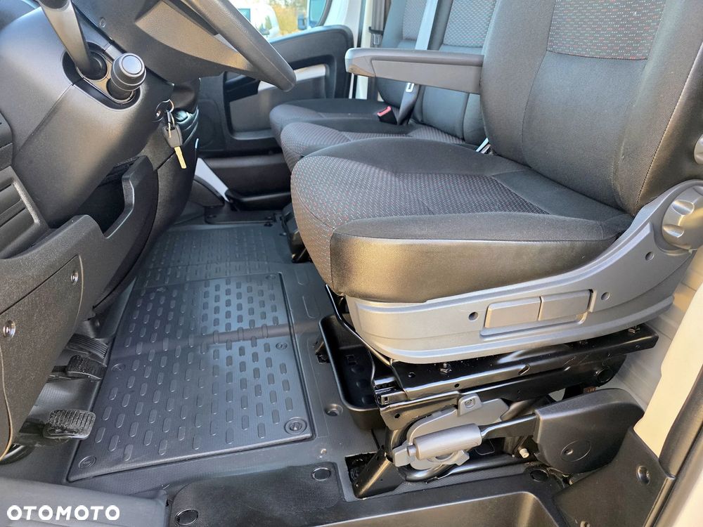 Peugeot BOXER 2,2 HDI 140 KONNY KONTENER 4,3M WINDA KLIMA WEBASTO LEDY GWARANCJA - 14