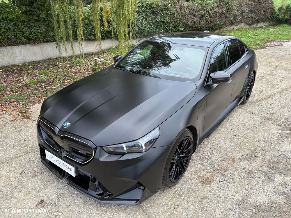 BMW M5 Standard - 1