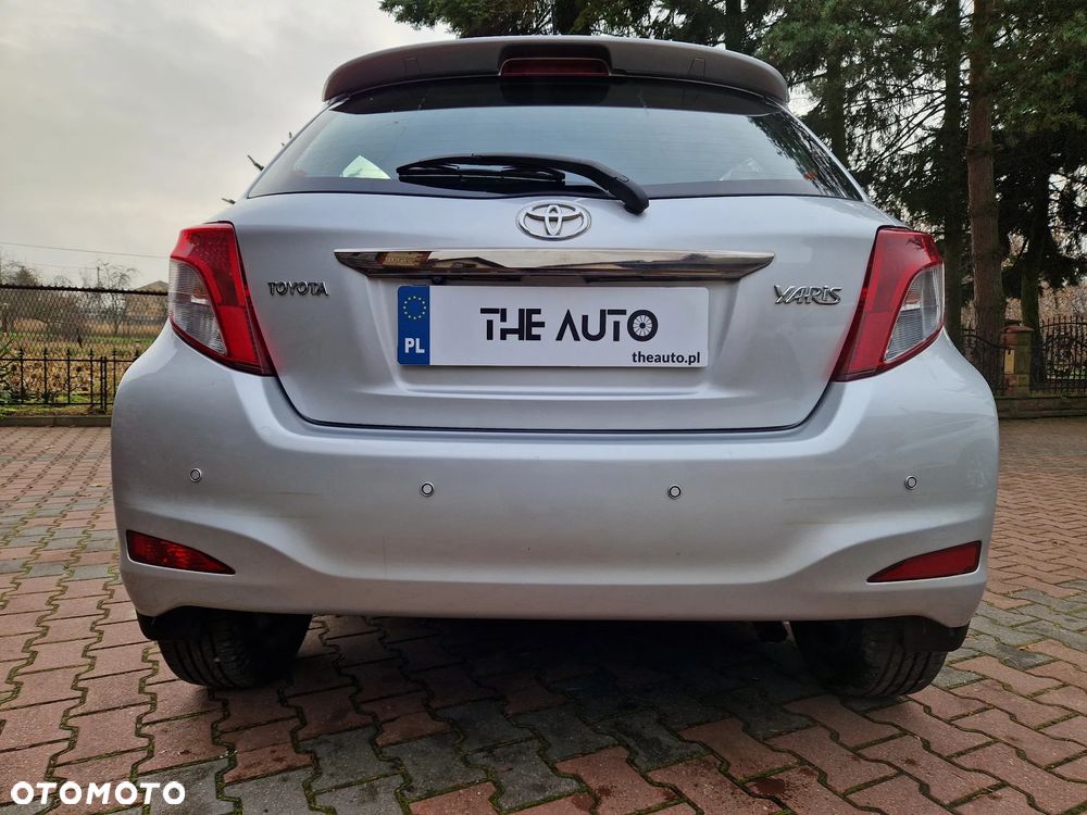 Toyota Yaris 1.33 Premium EU6 - 7